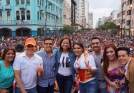 Diane Rodriguez y Marcela Aguinaga en el orgullo gay lgbt glbti 2016 guayaquil guayas ecuador (1)